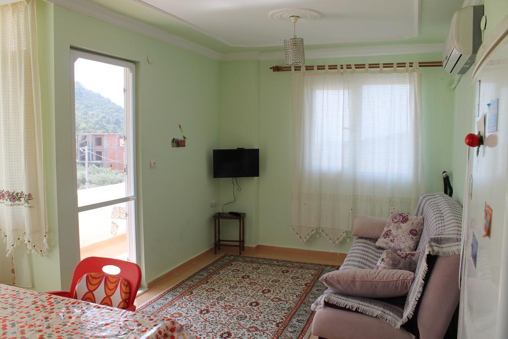 Zeus Apart Pansiyon Güzelçamlı Rom bilde