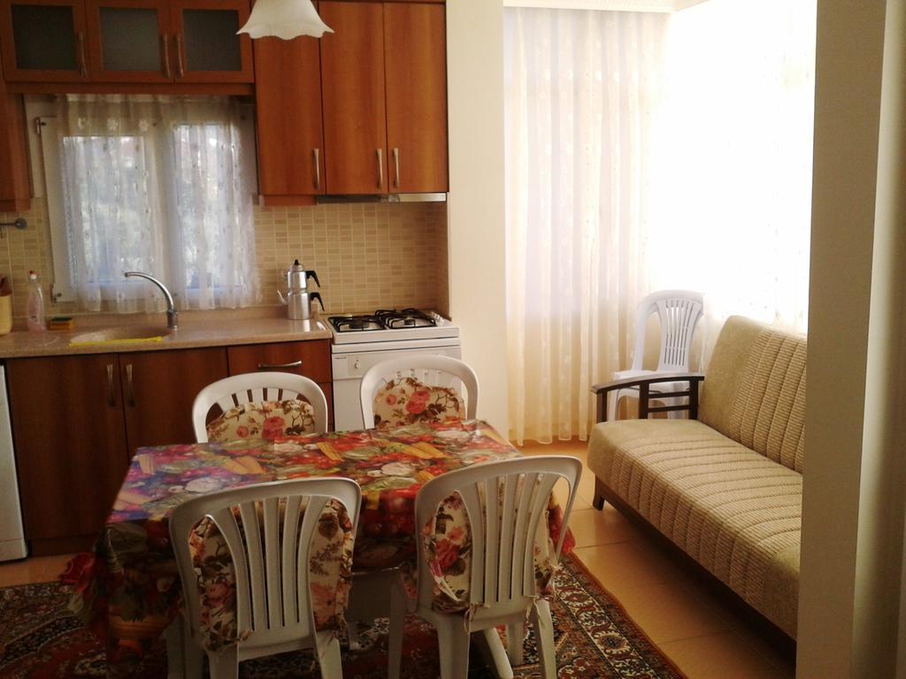 Zeus Apart Pansiyon Güzelçamlı Eksteriør bilde